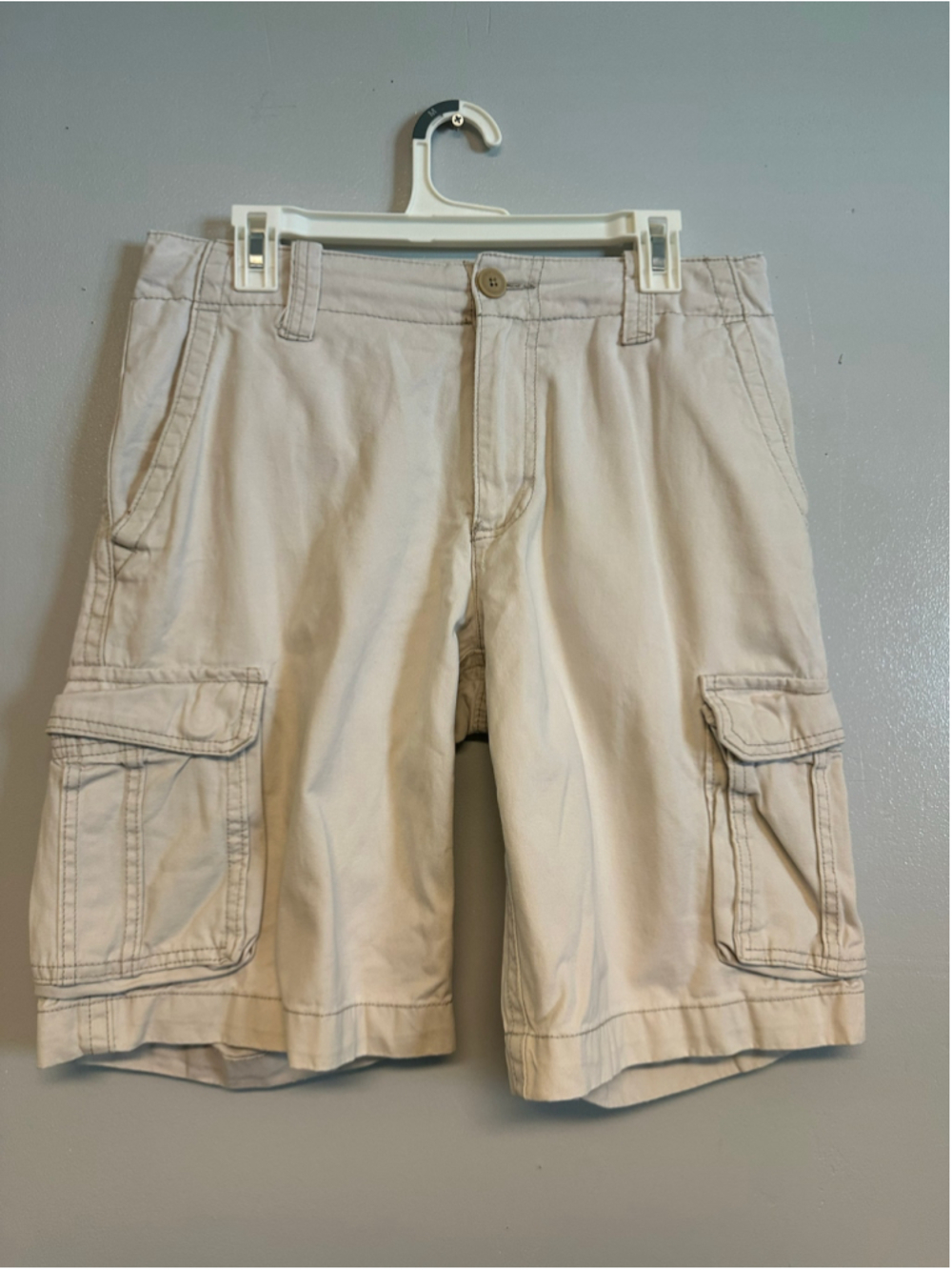 Aeropostale Cargo Shorts Beige Mens Size 31 Y2K